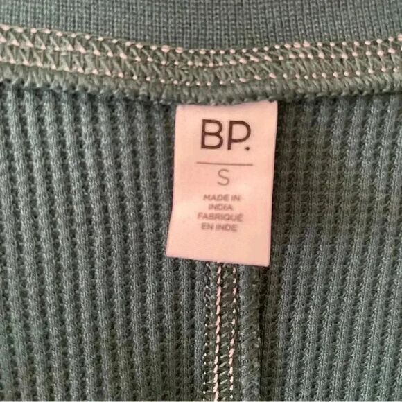 BP by Be Proud Women's Split Neck Thermal Cropped Top Green Moss Waffle SZ S - Picture 10 of 12